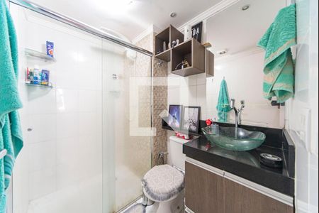 Banheiro  de apartamento à venda com 2 quartos, 84m² em Vila Lutécia, Santo André
