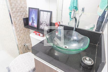 Banheiro  de apartamento à venda com 2 quartos, 84m² em Vila Lutécia, Santo André