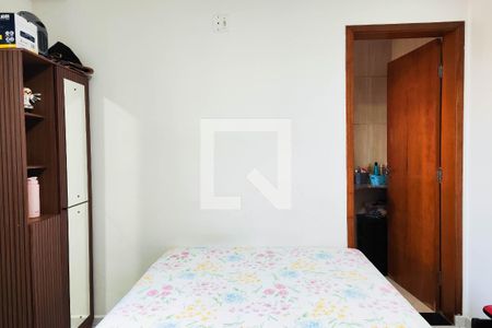 Suite de apartamento à venda com 2 quartos, 110m² em Parque Novo Oratório, Santo André