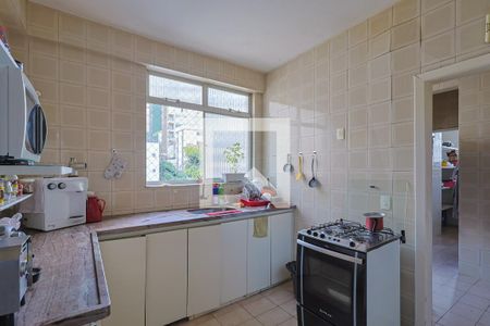 Cozinha de apartamento à venda com 3 quartos, 150m² em Santo Antônio, Belo Horizonte