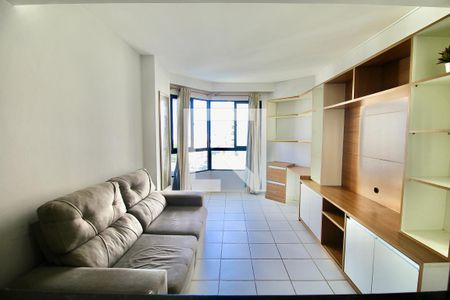 Sala de apartamento para alugar com 1 quarto, 80m² em Pituba, Salvador
