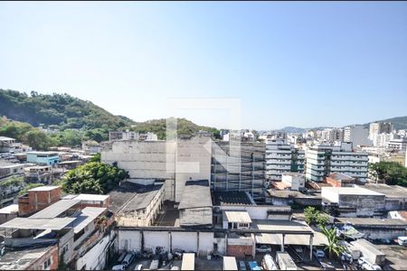 Vista do Quarto 1 de apartamento para alugar com 2 quartos, 55m² em Vila Isabel, Rio de Janeiro