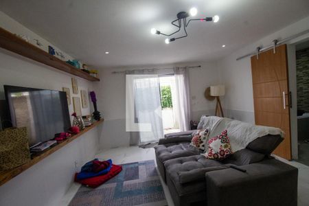 Sala de casa de condomínio à venda com 2 quartos, 96m² em Camorim, Rio de Janeiro