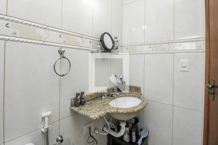 Casa à venda com 128m², 3 quartos e 1 vaga Casa à venda com 128m², 3 quartos e 1 vagaBanheiro da Suíte