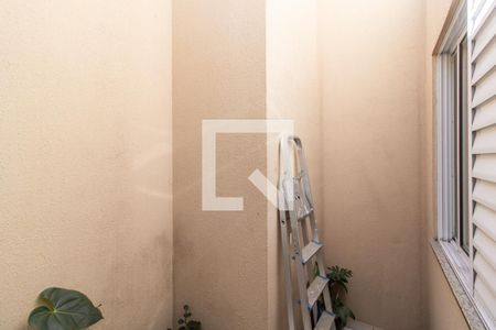 Casa à venda com 128m², 3 quartos e 1 vaga Casa à venda com 128m², 3 quartos e 1 vagaCorredor