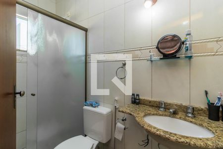 Casa à venda com 128m², 3 quartos e 1 vaga Casa à venda com 128m², 3 quartos e 1 vagaBanheiro da Suíte