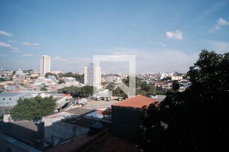 Casa de condomínio à venda com 98m², 3 quartos e 2 vagasVista