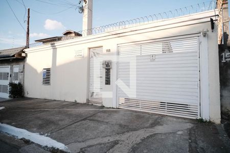 Casa de condomínio à venda com 98m², 3 quartos e 2 vagasFachada