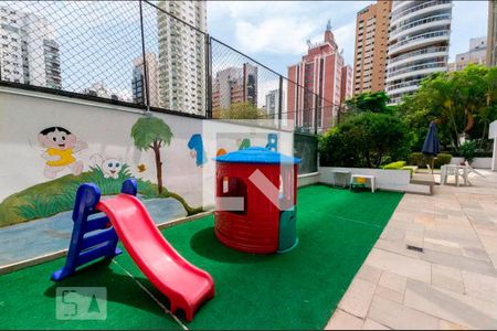 Apartamento para alugar com 104m², 3 quartos e 1 vaga Apartamento para alugar com 104m², 3 quartos e 1 vagaÁrea comum - Playground