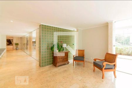 Apartamento para alugar com 104m², 3 quartos e 1 vaga Apartamento para alugar com 104m², 3 quartos e 1 vagaHall