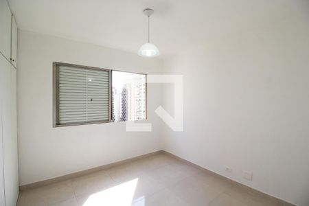Apartamento para alugar com 104m², 3 quartos e 1 vaga Apartamento para alugar com 104m², 3 quartos e 1 vagaQuarto 2