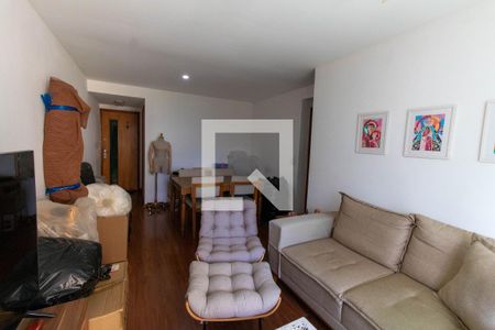 Sala de apartamento à venda com 2 quartos, 80m² em Icaraí, Niterói