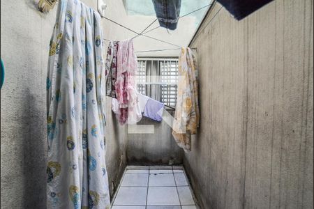 Casa de condomínio à venda com 84m², 2 quartos e 1 vagaÁrea de Serviço