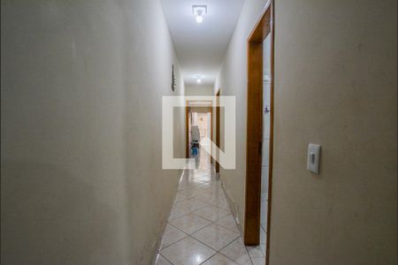 Casa de condomínio à venda com 84m², 2 quartos e 1 vagaCorredor