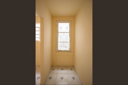 Quarto de casa para alugar com 1 quarto, 70m² em Vila Santa Teresinha, São Paulo