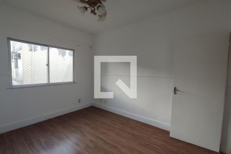 Quarto de apartamento à venda com 2 quartos, 68m² em Curicica, Rio de Janeiro