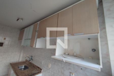 Apartamento à venda com 68m², 2 quartos e 1 vagaCozinha 