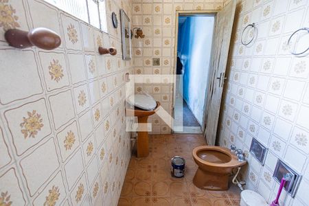 Casa à venda com 375m², 4 quartos e 2 vagas Casa à venda com 375m², 4 quartos e 2 vagasSuite