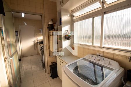 Apartamento à venda com 122m², 3 quartos e 2 vagasÁrea de Serviço