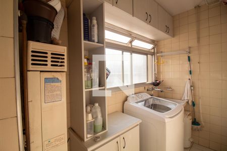 Apartamento à venda com 122m², 3 quartos e 2 vagasÁrea de Serviço