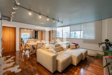 Sala de apartamento à venda com 2 quartos, 121m² em Bela Vista, São Paulo