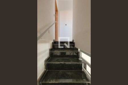 Escada de casa à venda com 3 quartos, 115m² em Jardim Alvorada, Santo André