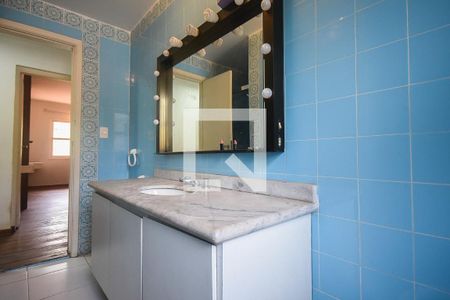 Casa para alugar com 700m², 4 quartos e 4 vagas Casa para alugar com 700m², 4 quartos e 4 vagasBanheiro 2