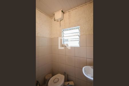 Casa para alugar com 700m², 4 quartos e 4 vagas Casa para alugar com 700m², 4 quartos e 4 vagasBanheiro de Serviço da Garagem