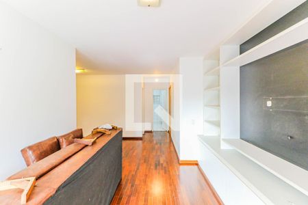 Apartamento à venda com 110m², 4 quartos e 2 vagas Apartamento à venda com 110m², 4 quartos e 2 vagasSala