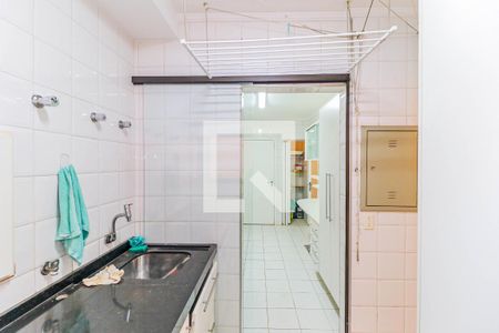Apartamento à venda com 110m², 4 quartos e 2 vagas Apartamento à venda com 110m², 4 quartos e 2 vagasÁrea de Serviço