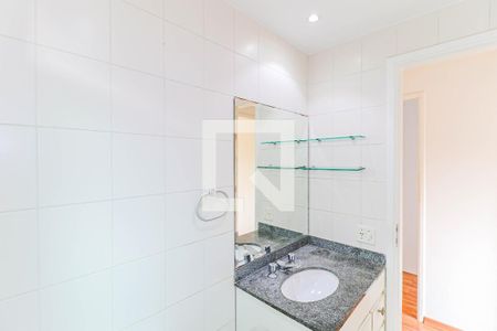 Apartamento à venda com 110m², 4 quartos e 2 vagas Apartamento à venda com 110m², 4 quartos e 2 vagasBanheiro