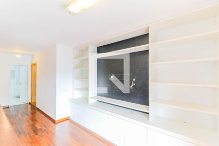 Apartamento à venda com 110m², 4 quartos e 2 vagas Apartamento à venda com 110m², 4 quartos e 2 vagasSala
