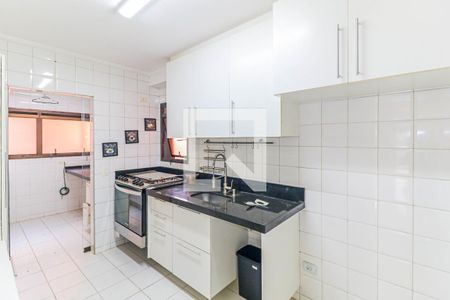 Apartamento à venda com 110m², 4 quartos e 2 vagas Apartamento à venda com 110m², 4 quartos e 2 vagasCozinha