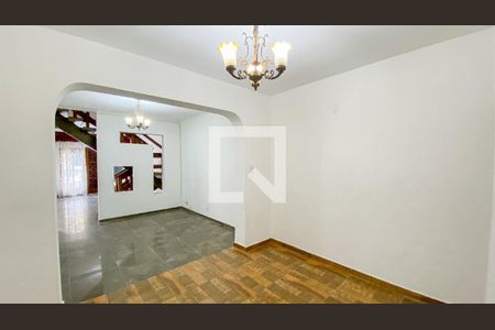 Sala de Estar de casa à venda com 3 quartos, 400m² em Centro, Santo André