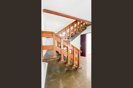 Sala - Escada de casa à venda com 3 quartos, 400m² em Centro, Santo André