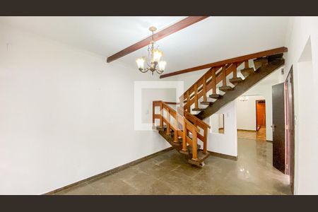 Sala de casa à venda com 3 quartos, 400m² em Centro, Santo André