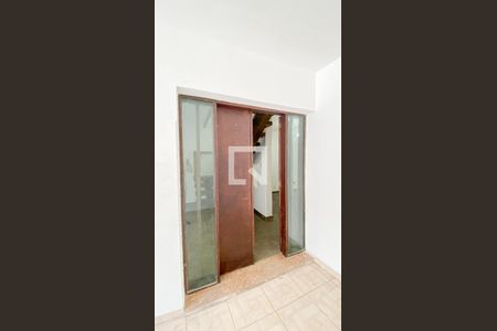 Casa à venda com 400m², 3 quartos e 3 vagasGaragem