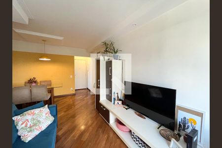 Sala de apartamento para alugar com 3 quartos, 67m² em Vila Campestre, São Paulo