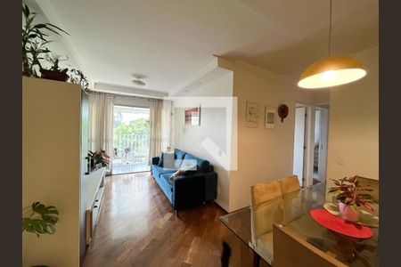 Sala de apartamento para alugar com 3 quartos, 67m² em Vila Campestre, São Paulo