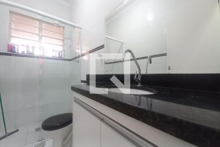 Casa à venda com 300m², 3 quartos e 4 vagas Casa à venda com 300m², 3 quartos e 4 vagasBanheiro