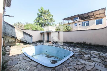 Casa para alugar com 90m², 2 quartos e 1 vagaQuintal