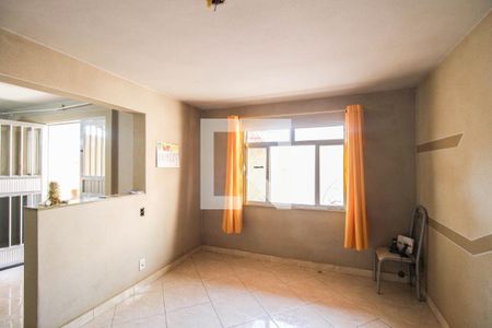 Sala de casa para alugar com 2 quartos, 90m² em São Vicente, Belford Roxo