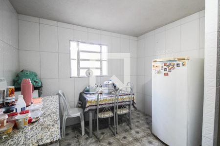 Casa para alugar com 90m², 2 quartos e 1 vagaCozinha