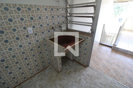 Casa para alugar com 80m², 2 quartos e sem vagaÁrea de Serviço