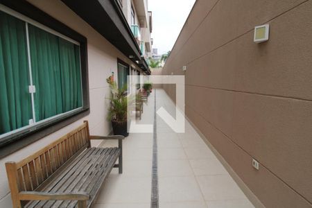 Casa para alugar com 80m², 2 quartos e sem vagaÁrea da frente