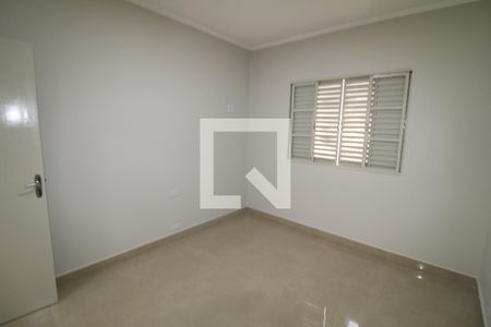 Quarto 1 de casa para alugar com 2 quartos, 80m² em Vila Gustavo, São Paulo