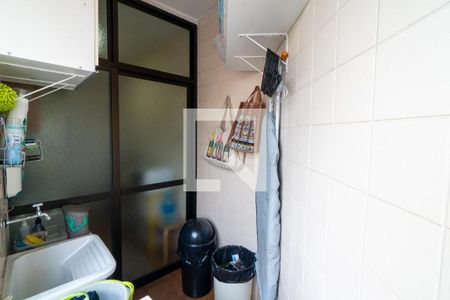Apartamento à venda com 65m², 2 quartos e 1 vagaÁrea de Serviço