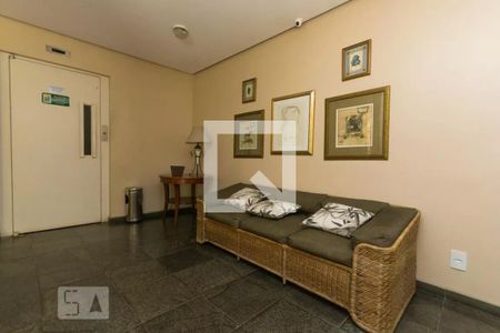 Apartamento à venda com 65m², 2 quartos e 1 vagaHall de entrada