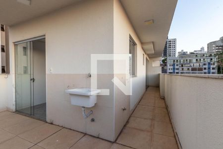 Apartamento à venda com 120m², 2 quartos e 2 vagasTerraço