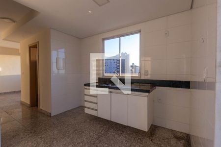 Apartamento à venda com 120m², 2 quartos e 2 vagasCozinha